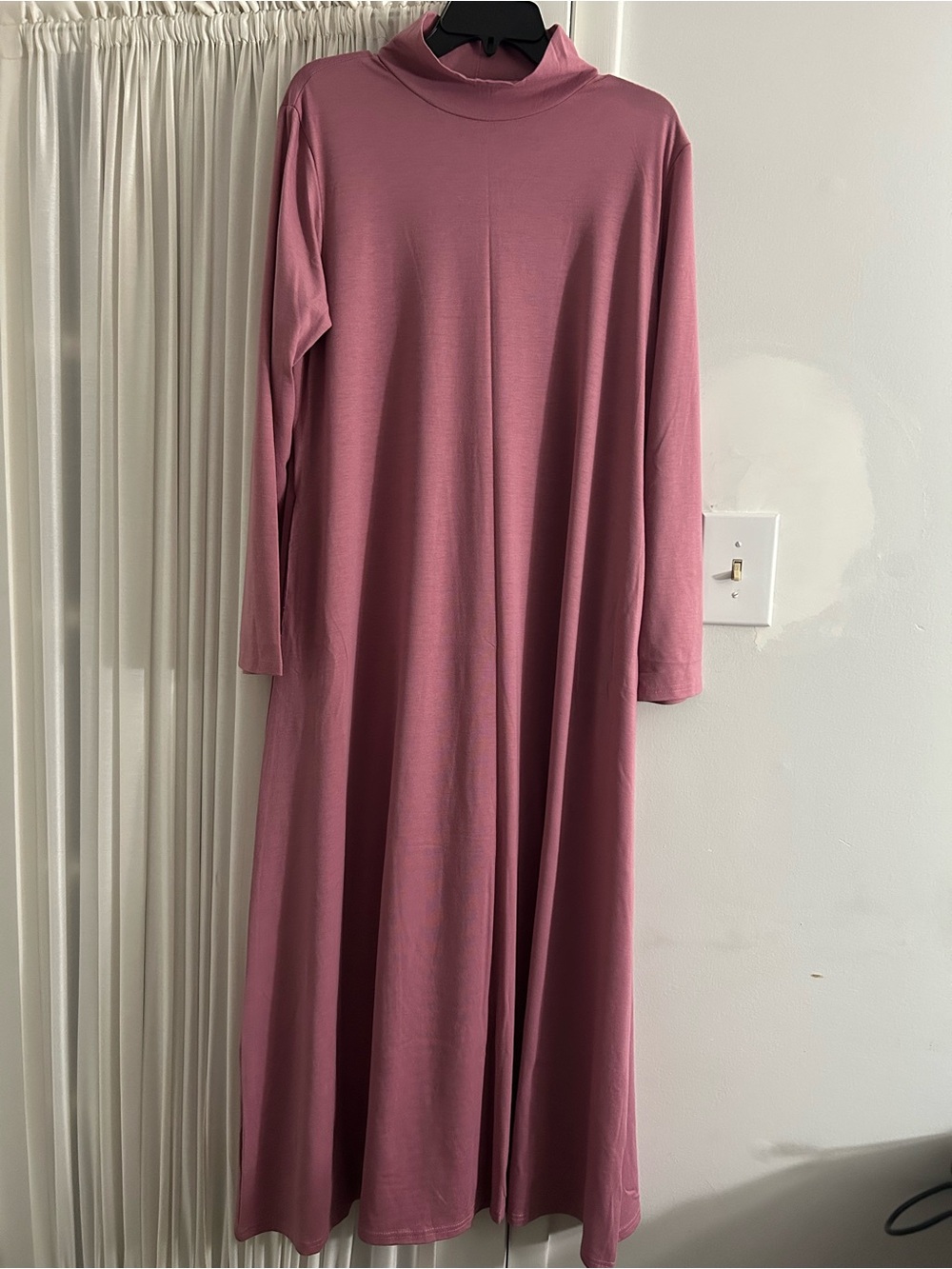 NWOT Long Sleeve Mauve Mock Neck Maxi Dress